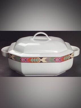 Cheyenne by VILLEROY & BOCH Octagonal Covered Vegetable West Germany Vintage